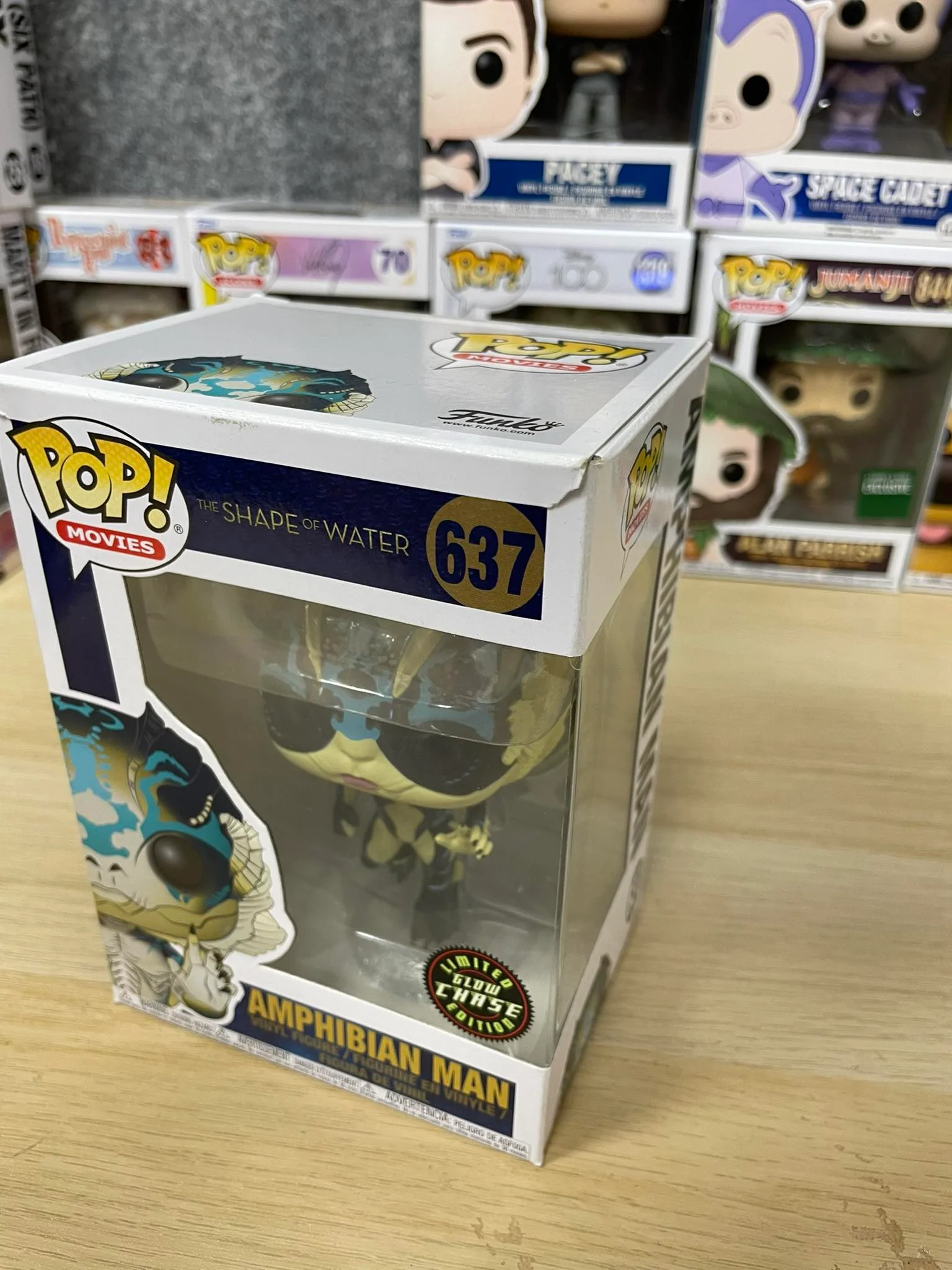 Figurka Funko POP! The Shape of Water Amphibian Man w/Chase #637 – zdjęcie 4