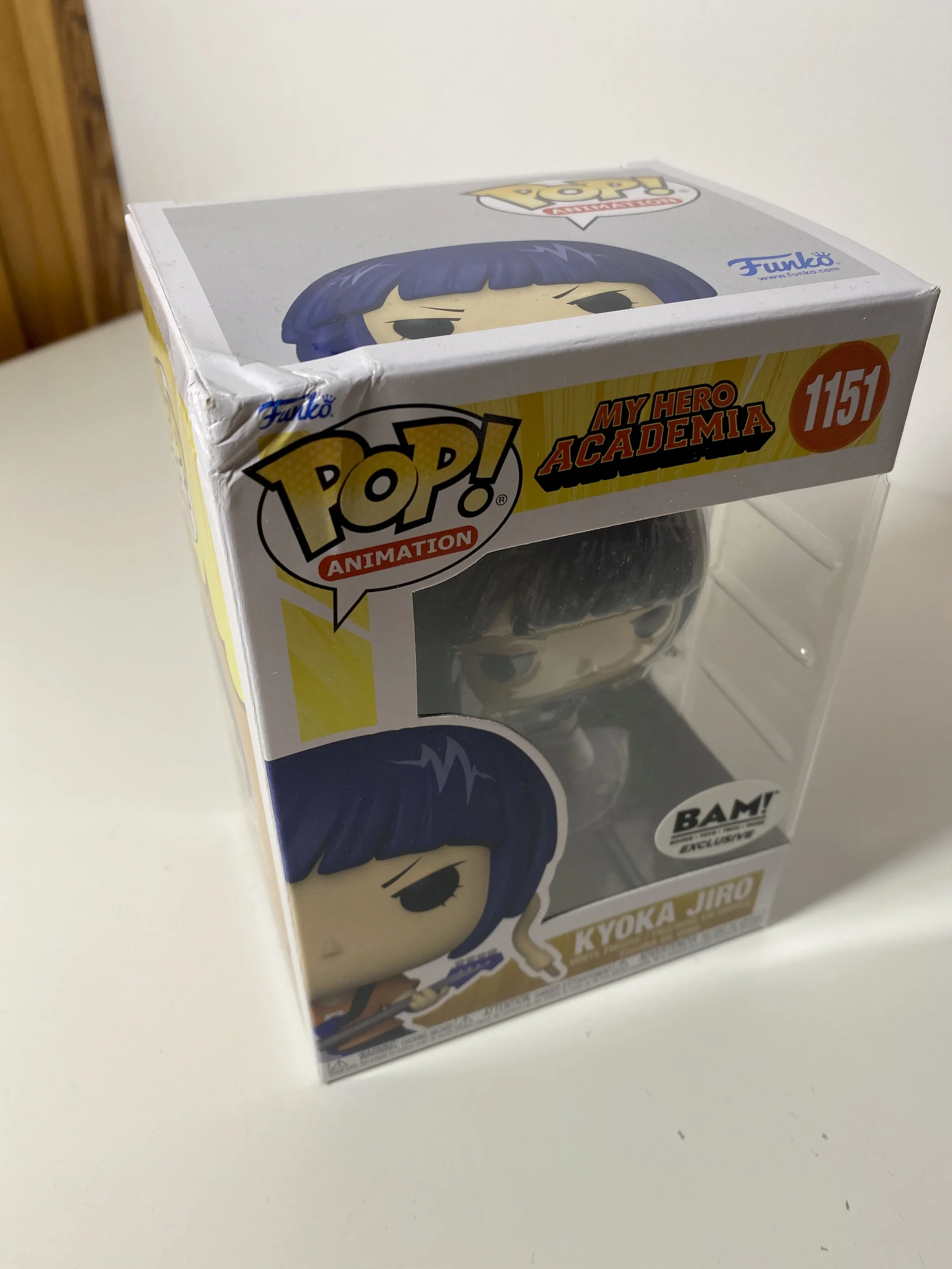 Figurka Funko POP! My Hero Academia Kyoka Jiro with Guitar BAM Special Edition #1151 *Uszkodzony box – zdjęcie 2